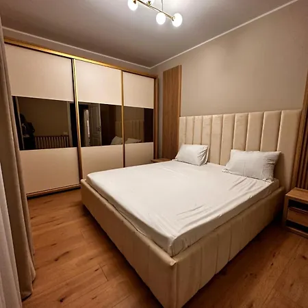 Cu 2 Dormitoare Năvodari